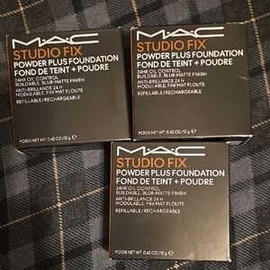 3 MAC Cosmetics Studio Fix Powder Plus Foundation